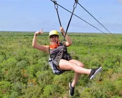 Vuela por las copas de los árboles, 4 líneas de tirolesas